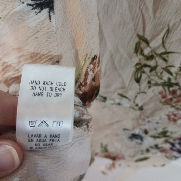 ALTAR’D STATE FLORAL WRAP TOP - Picture 6 of 6